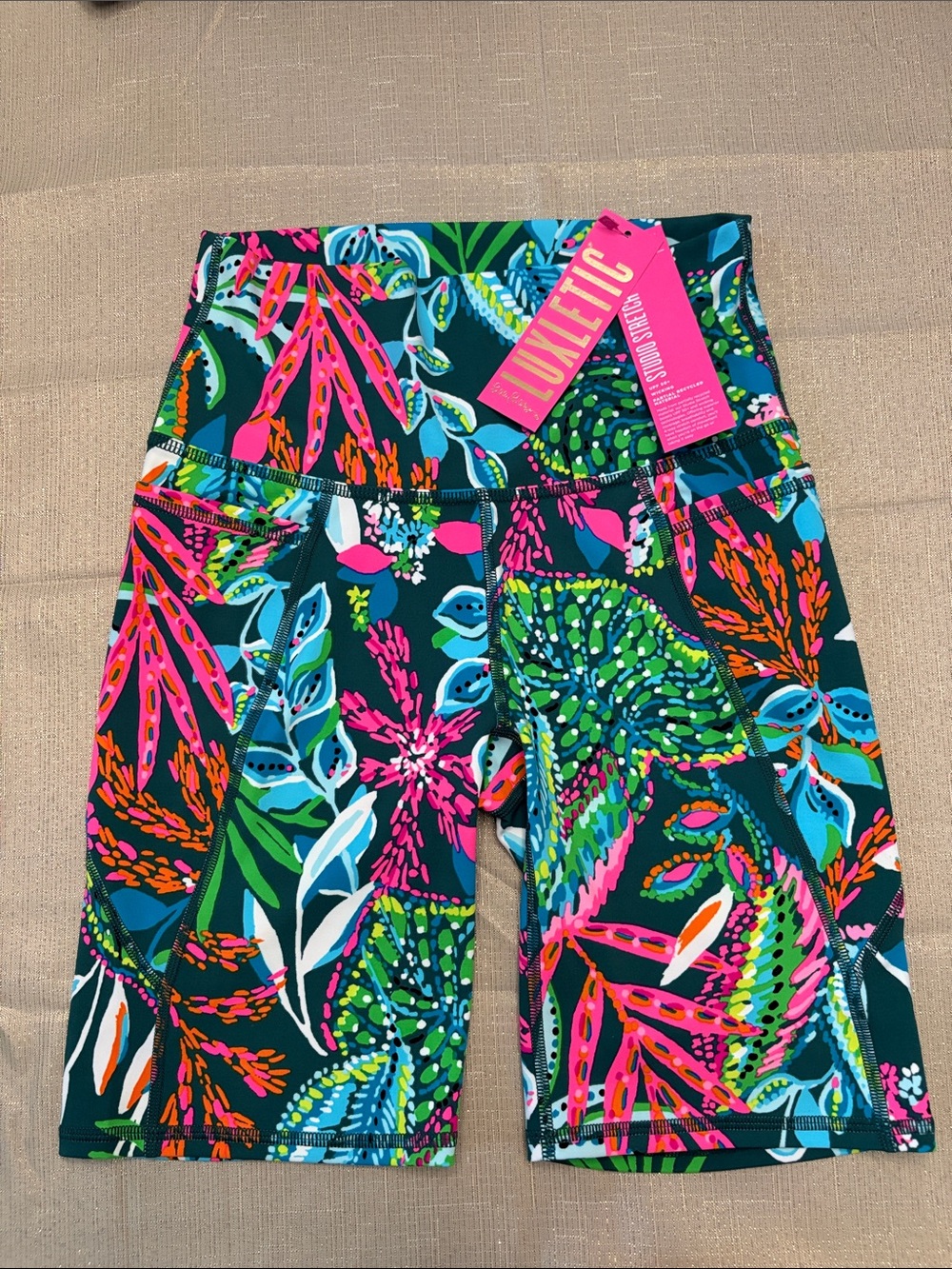 NWT - Lilly Pulitzer South Beach High Rise Shorts Sunshine Jungle - Small
